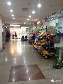 小編探市 年底玩具市場(chǎng)銷售火熱，創(chuàng)新與傳統(tǒng)品類齊發(fā)力